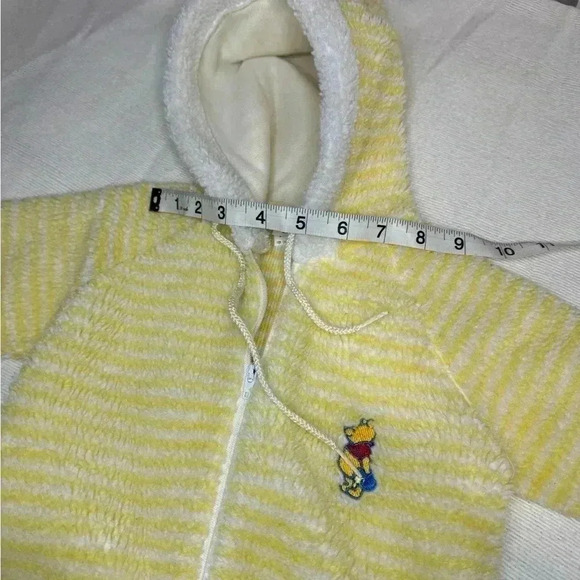Vintage Disney Winnie the Pooh hooded Sherpa onesie. Size small. - Picture 11 of 11